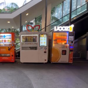 YumBoxs smoothie vending machine project photo