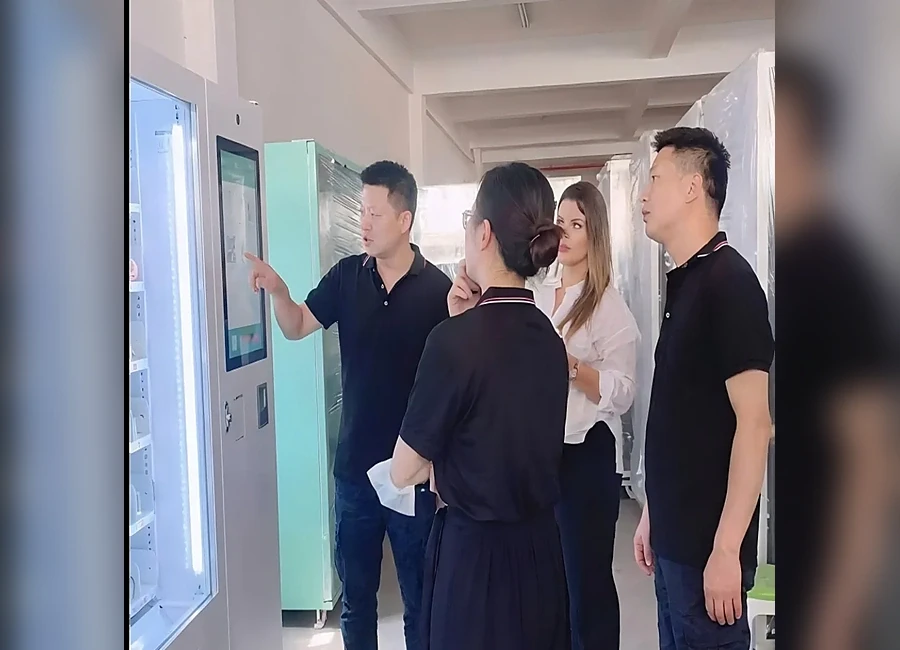 Customer factory visit and machine demonstration at YumBoxs